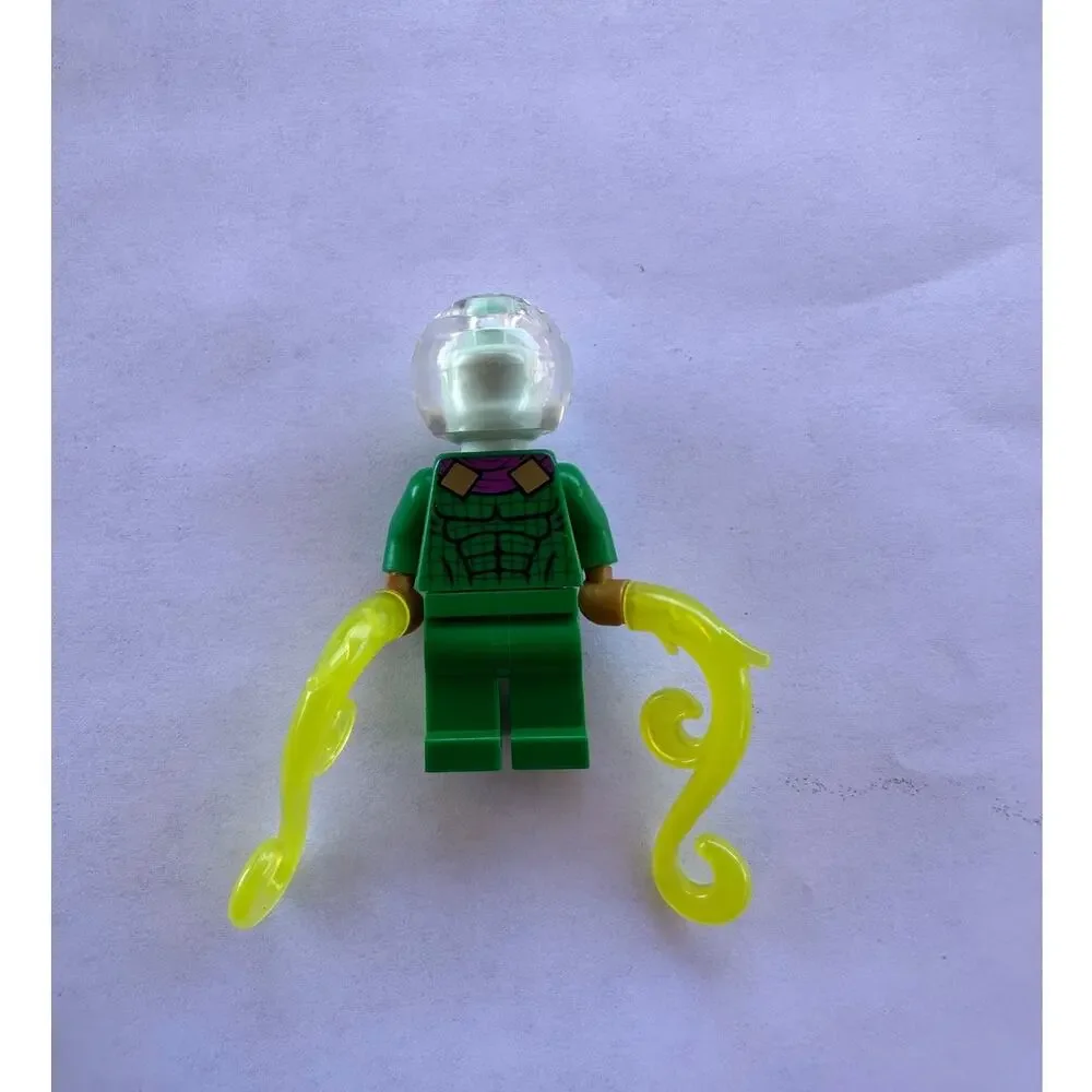 Lego Spider-Man Spider Gwen &  Mysterio Minifigures